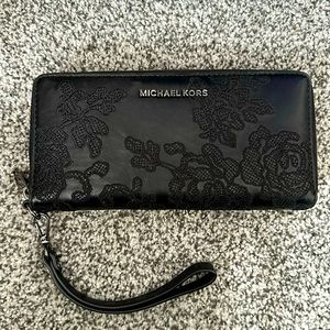 Michael Kors Wrist Wallet